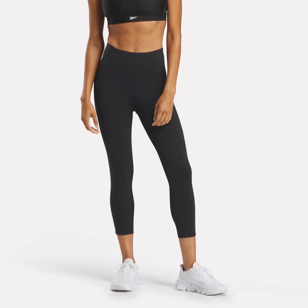 NWT Reebok Skinny Black High-Waisted Leggings